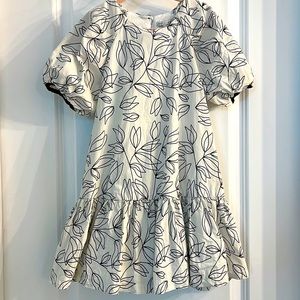 Girls dress with flower pattern